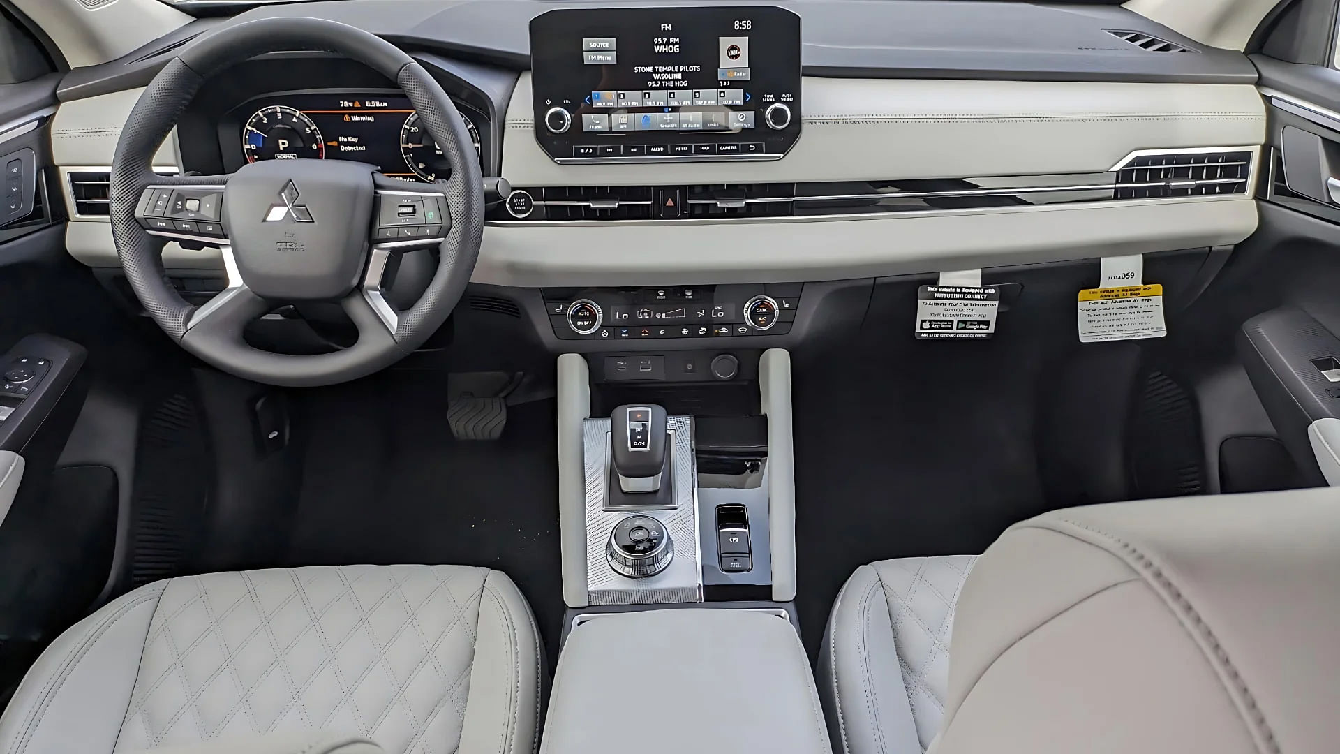 2024 Mitsubishi Outlander Interior