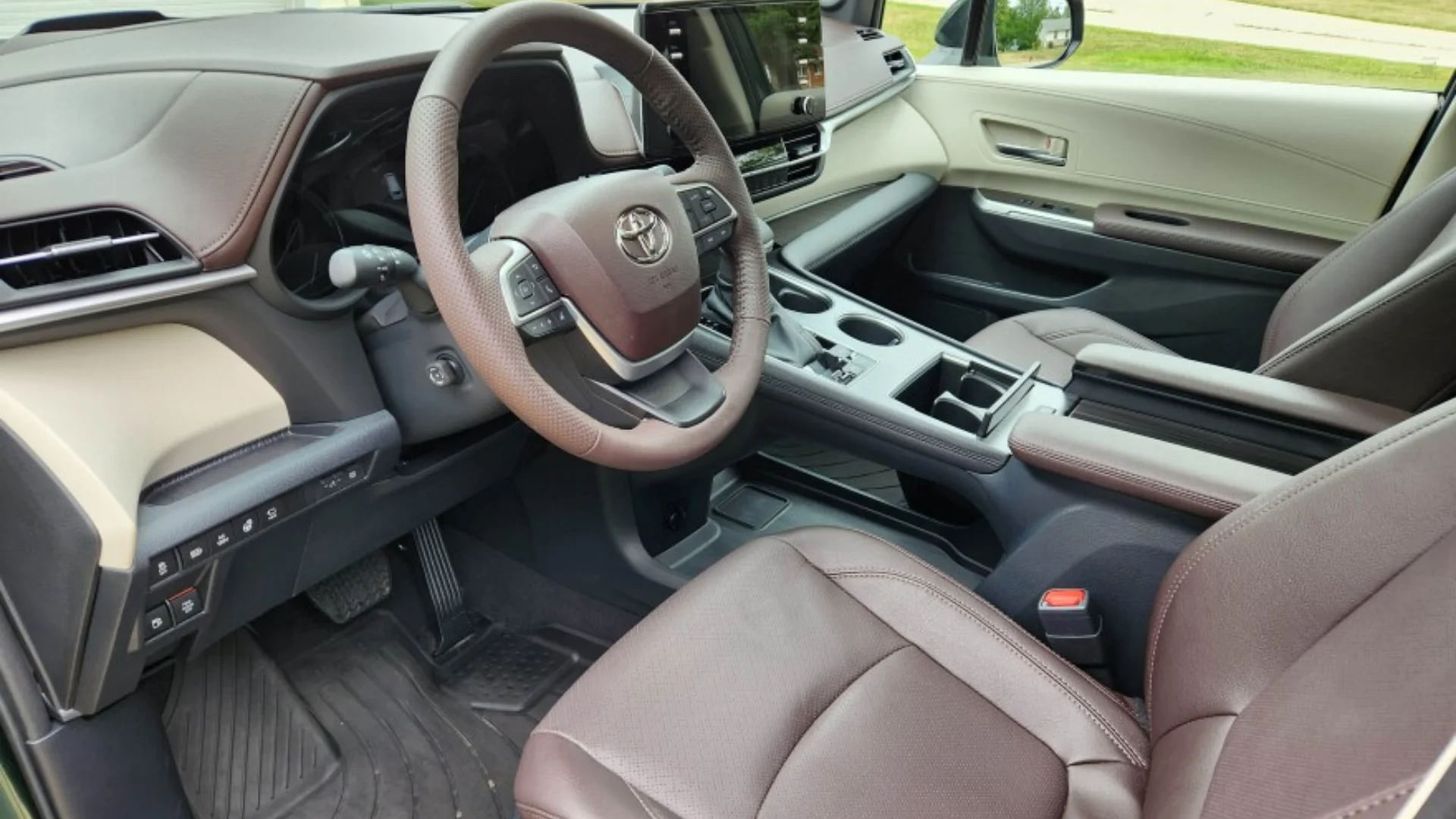 2024 Toyota Sienna Interior 