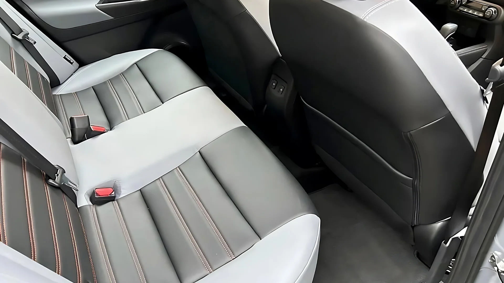 2024 Nissan Kicks Interior (Rear Seats)