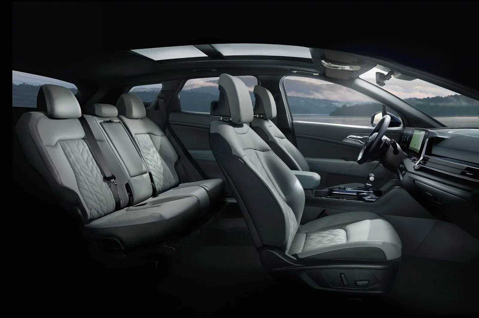 2024 Kia Sportage seats