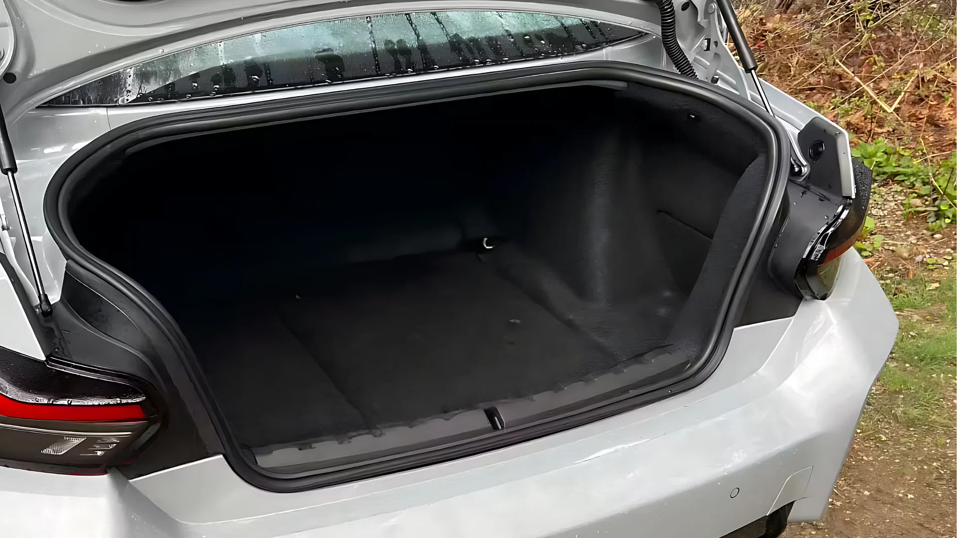 2024 BMW M2 Cargo Space